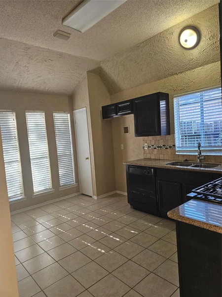 3 bedrooms apartment for rent in Greater Greenspoint - Ne Houston, Houston