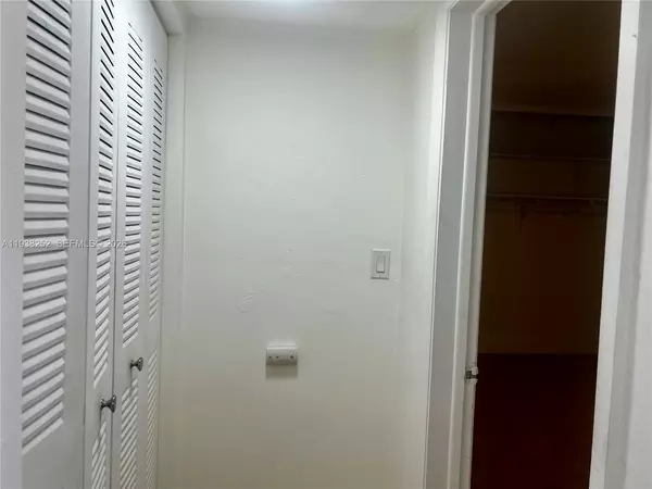 3 bedrooms apartment for rent in Coconut Grove - Miami, Miami