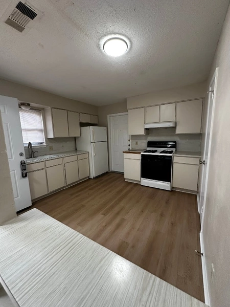 2 bedrooms apartment for rent in Garrison Park - South Austin, Austin
