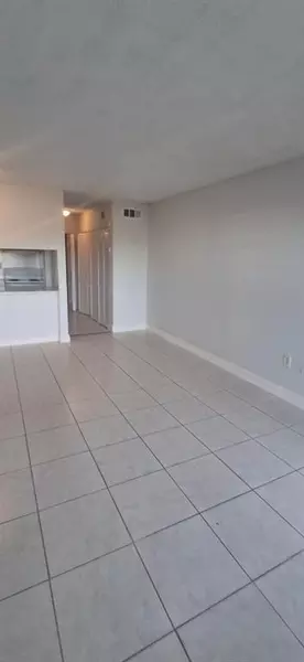 Studio Apartment for rent in Miami Gardens - Miami Dade, Miami