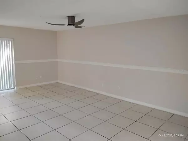 3 bedrooms apartment for rent in Town 'n' Country - West Tampa, Tampa