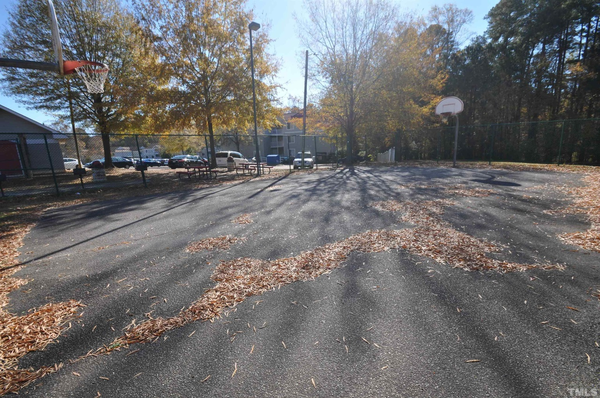 Coliving in Fairmont - Central Raleigh, Raleigh