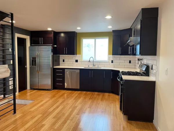 2 bedrooms apartment for rent in Wedgwood - North Seattle, Seattle