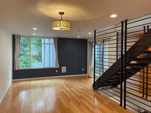2 bedrooms apartment for rent in Wedgwood - North Seattle, Seattle