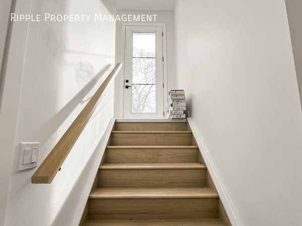 2 bedrooms apartment for rent in Greenwood-Greenbriar - NW Calgary, Calgary