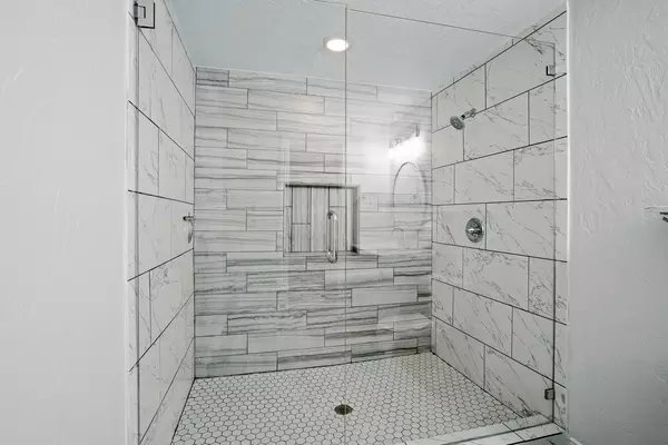 Coliving in Oak Cliff - Sw Dallas, Dallas