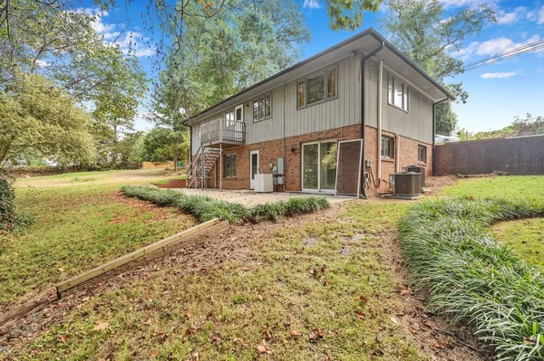 Coliving in West Sugar Creek - North Charlotte, Charlotte