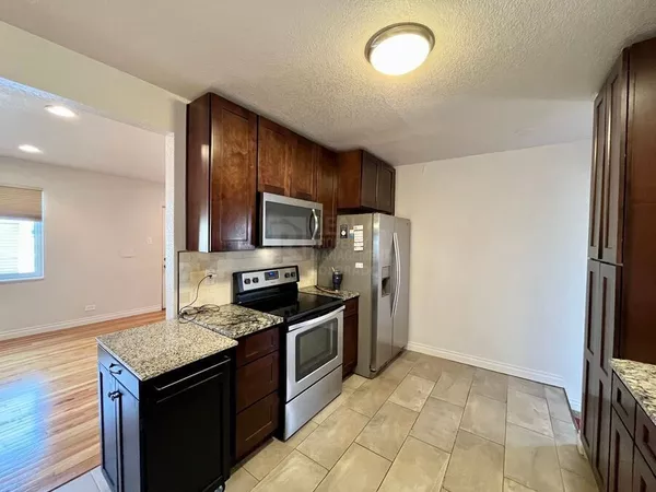 4 bedrooms apartment for rent in East Colfax - East Denver, Denver
