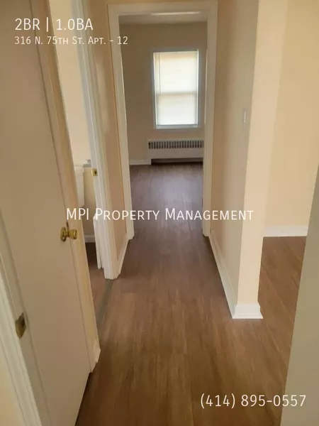 2 bedrooms apartment for rent in Bluemound Heights - West / SW Mil, Milwaukee
