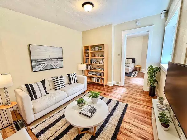 Studio Apartment for rent in Uptown Denver - Center Denver, Denver