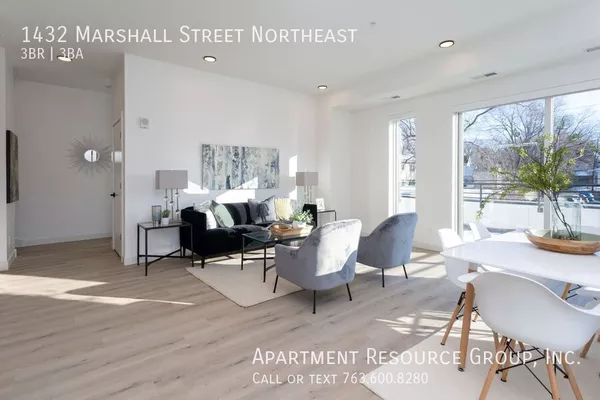 3 bedrooms apartment for rent in Sheridan - Northeast, Minneapolis