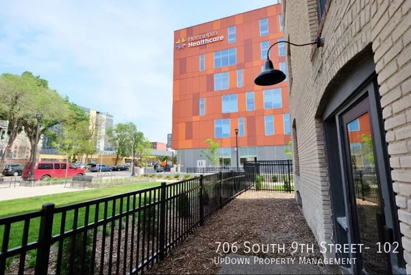 Studio Apartment for rent in Elliot Park - Central Minneapolis, Minneapolis