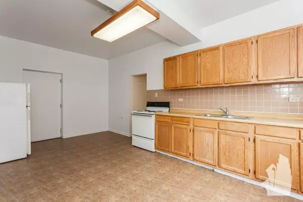 3 bedrooms apartment for rent in Avondale - North Side, Chicago