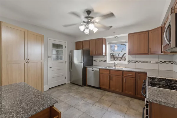 2 bedrooms apartment for rent in Avondale - North Side, Chicago