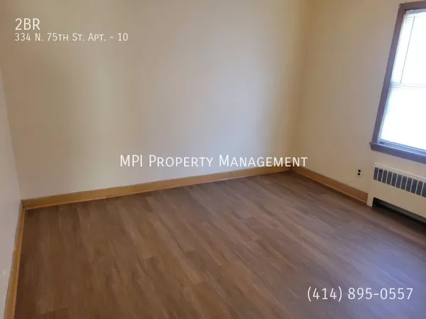 2 bedrooms apartment for rent in Bluemound Heights - West / SW Mil, Milwaukee