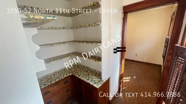 2 bedrooms apartment for rent in Arlington Heights - North Mil / North Shore, Milwaukee