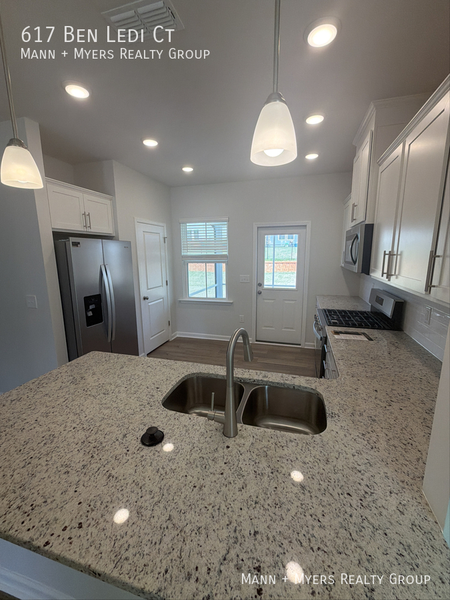 4 bedrooms apartment for rent in Lake Wheeler - South Raleigh, Raleigh