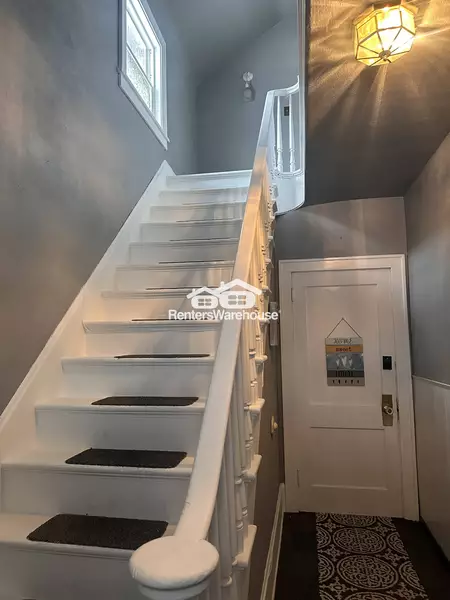 3 bedrooms apartment for rent in Corcoran - Powderhorn, Minneapolis