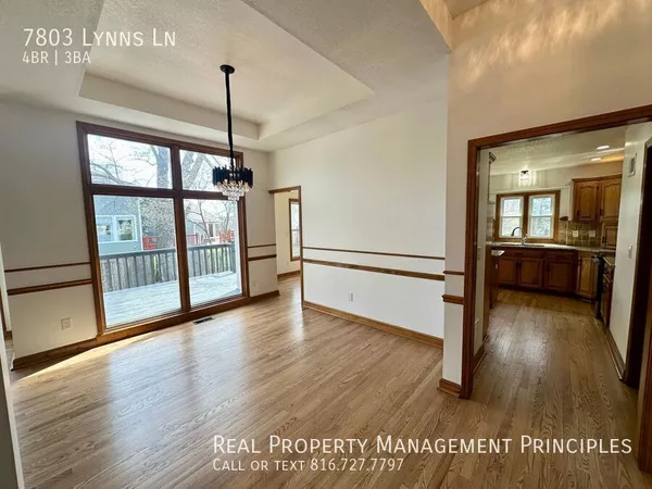 4 bedrooms apartment for rent in Parkville - Outer KCMO, Kansas City