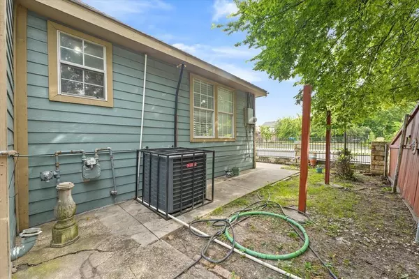 4 bedrooms apartment for rent in South Dallas/Fair Park - Se Dallas, Dallas