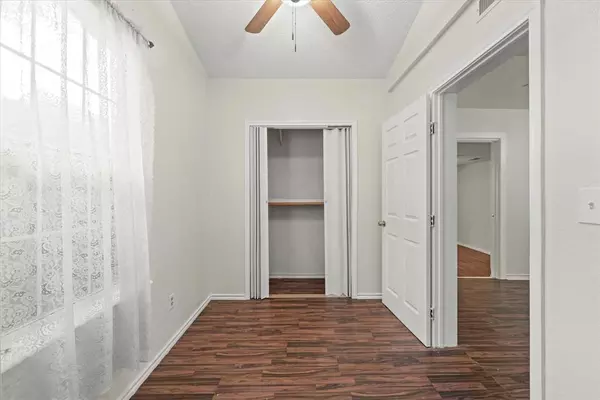 4 bedrooms apartment for rent in South Dallas/Fair Park - Se Dallas, Dallas