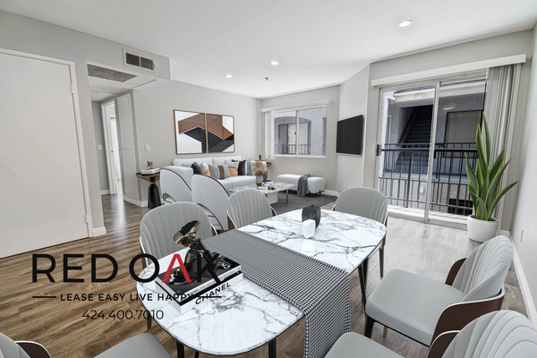 2 bedrooms apartment for rent in Toluca Lake - San Fernando Valley, Los Angeles