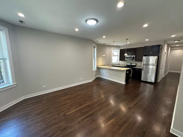 3 bedrooms apartment for rent in Ukrainian Village - West Side, Chicago