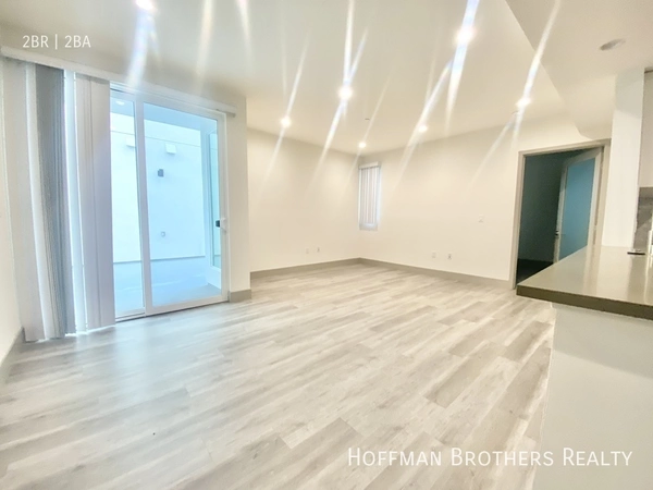 2 bedrooms apartment for rent in Larchmont - Central Los Angeles, Los Angeles