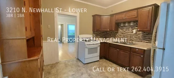 3 bedrooms apartment for rent in Upper East Side - Central Mil, Milwaukee