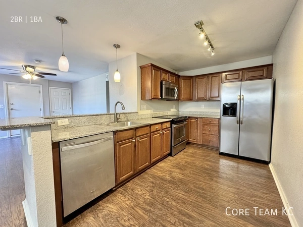 2 bedrooms apartment for rent in Midtown-Westport - KCMO, Kansas City