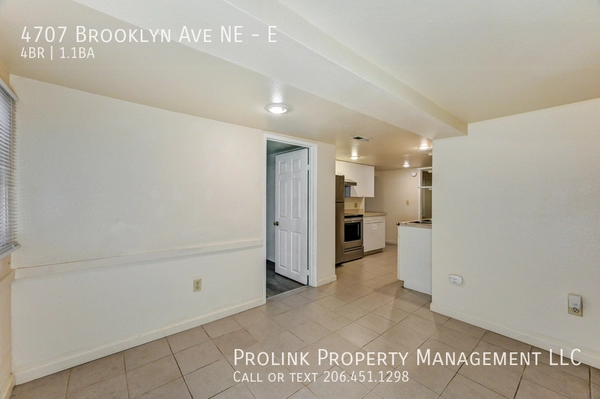 4 bedrooms apartment for rent in University District - North Seattle, Seattle