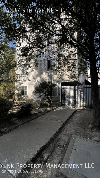 3 bedrooms apartment for rent in University District - North Seattle, Seattle