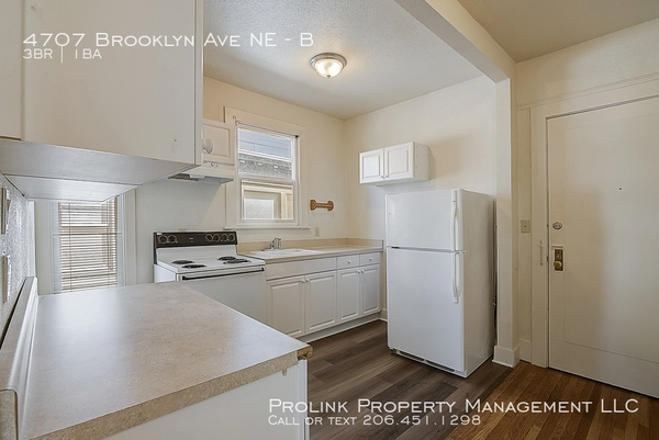 3 bedrooms apartment for rent in University District - North Seattle, Seattle