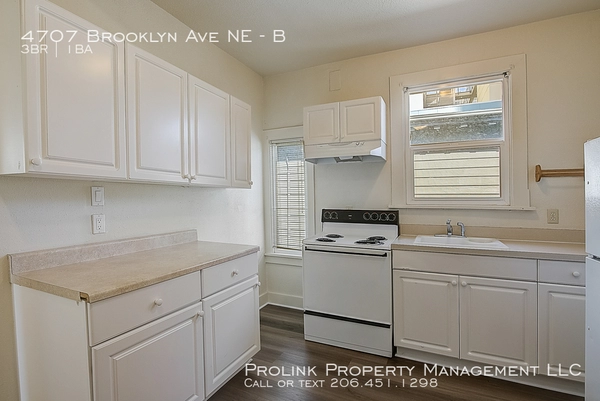 3 bedrooms apartment for rent in University District - North Seattle, Seattle