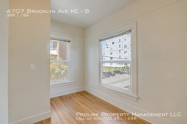 3 bedrooms apartment for rent in University District - North Seattle, Seattle