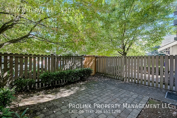 6 bedrooms apartment for rent in University District - North Seattle, Seattle