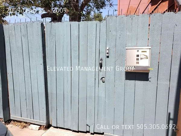 1 bedroom apartment for rent in UNM Area - Central ABQ, Albuquerque