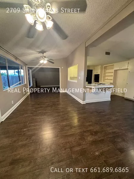 3 bedrooms apartment for rent in East Bakersfield - Central Bakersfield, Bakersfield