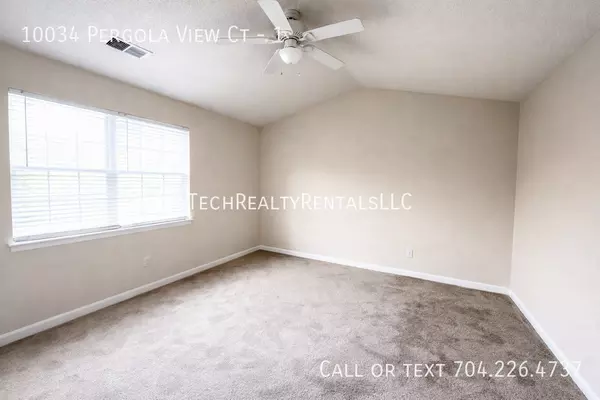 2 bedrooms apartment for rent in University City South - North Charlotte, Charlotte