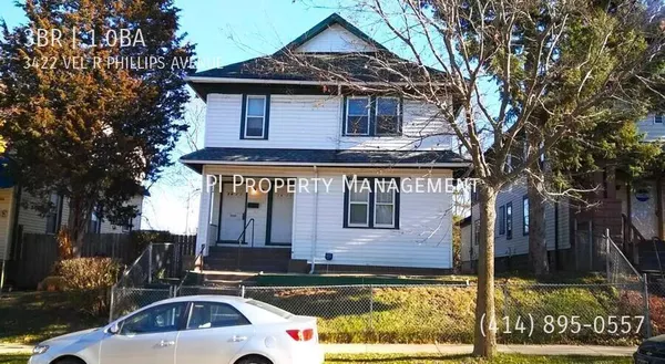 3 bedrooms apartment for rent in Williamsburg heights - North Mil / North Shore, Milwaukee