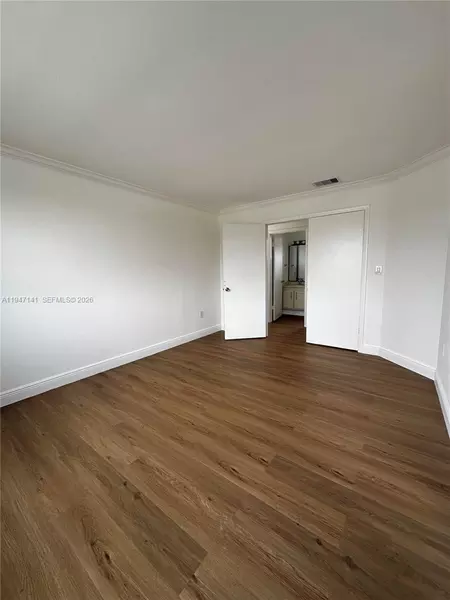 3 bedrooms apartment for rent in Westchester FL - Miami Dade, Miami