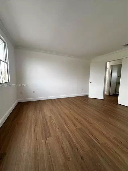 3 bedrooms apartment for rent in Westchester FL - Miami Dade, Miami