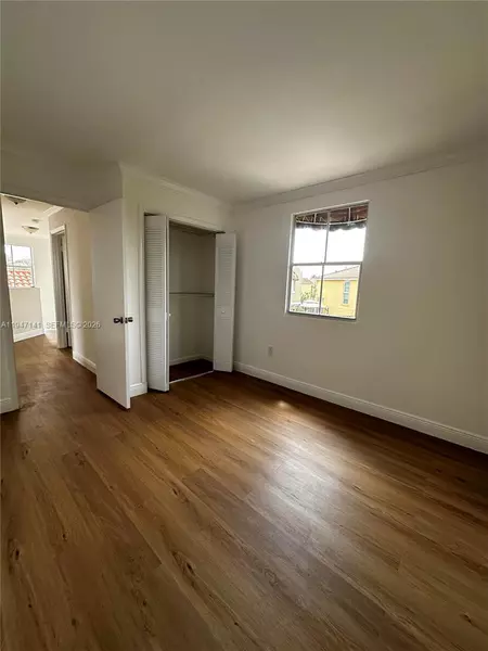 3 bedrooms apartment for rent in Westchester FL - Miami Dade, Miami