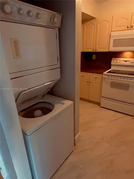 1 bedroom apartment for rent in Tamiami - Miami Dade, Miami