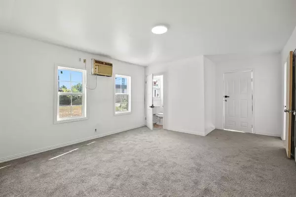 3 bedrooms apartment for rent in Cedar Crest - Se Dallas, Dallas