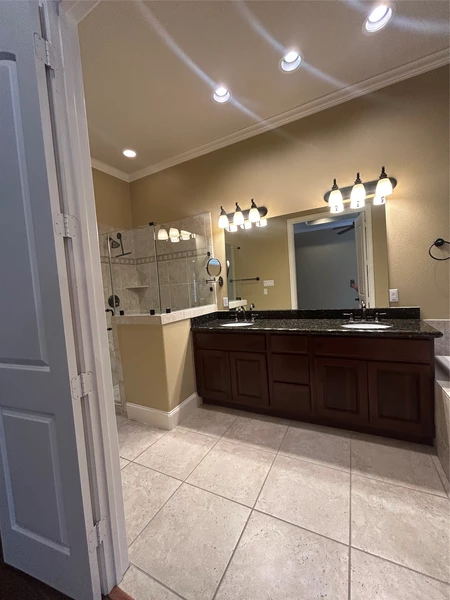 3 bedrooms apartment for rent in Woodlake/ Briar Meadow - West Houston, Houston