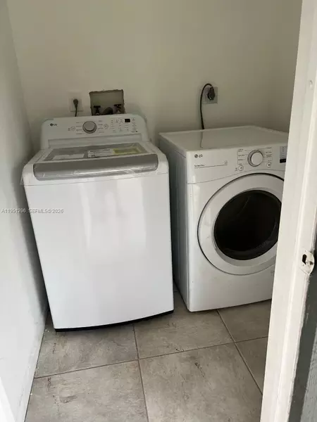 3 bedrooms apartment for rent in West Park - Broward County, Miami