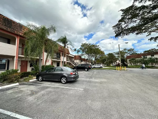 2 bedrooms apartment for rent in West Park - Broward County, Miami
