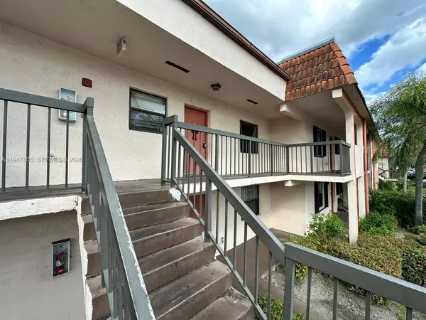 2 bedrooms apartment for rent in West Park - Broward County, Miami