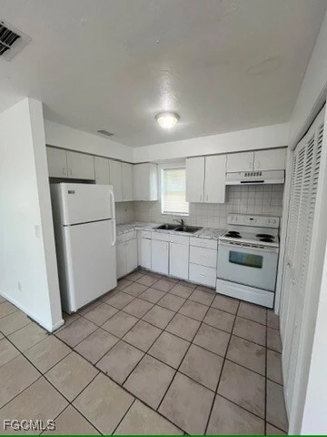 2 bedrooms apartment for rent in Fort Myers Shores - Fort Myers, Fort Myers